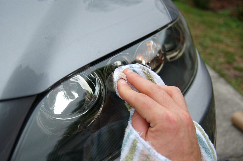 Headlight Polishing in London Ontario